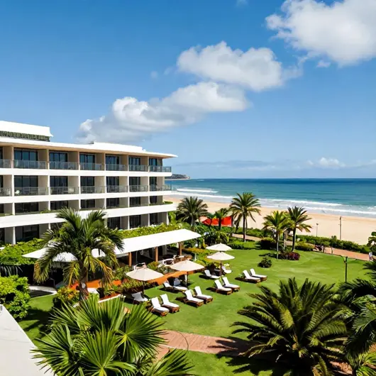 Descubra o Bristol Praia do Canto Hotel