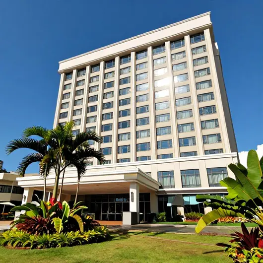 Flamboyant Hotel & Convention: Conforto e Sofisticação